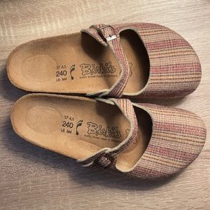Birki’s sandals size 7